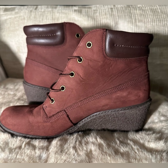Timberland 6” Amston Wedge Ankle Boots- Dark Port Burgundy Nubuck/Black Q39 - Picture 3 of 10